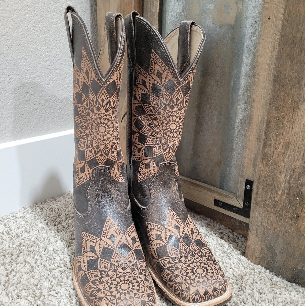 Noble Outfitters Women's boots